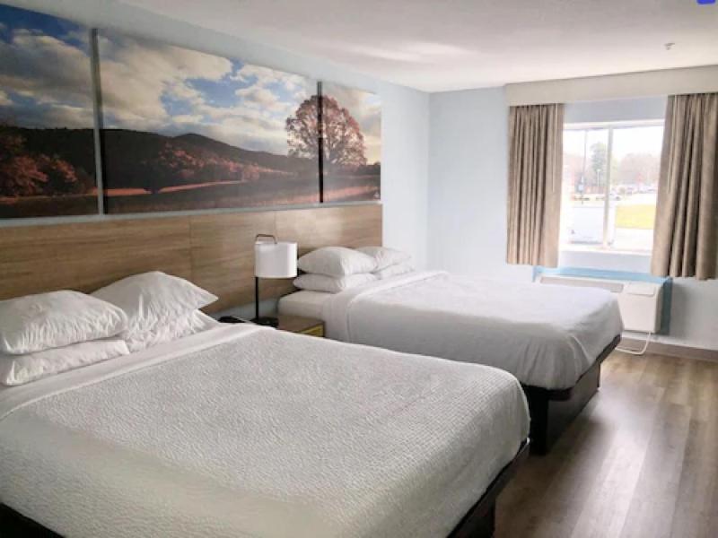 Days Inn & Suites By Wyndham Siler City Buitenkant foto