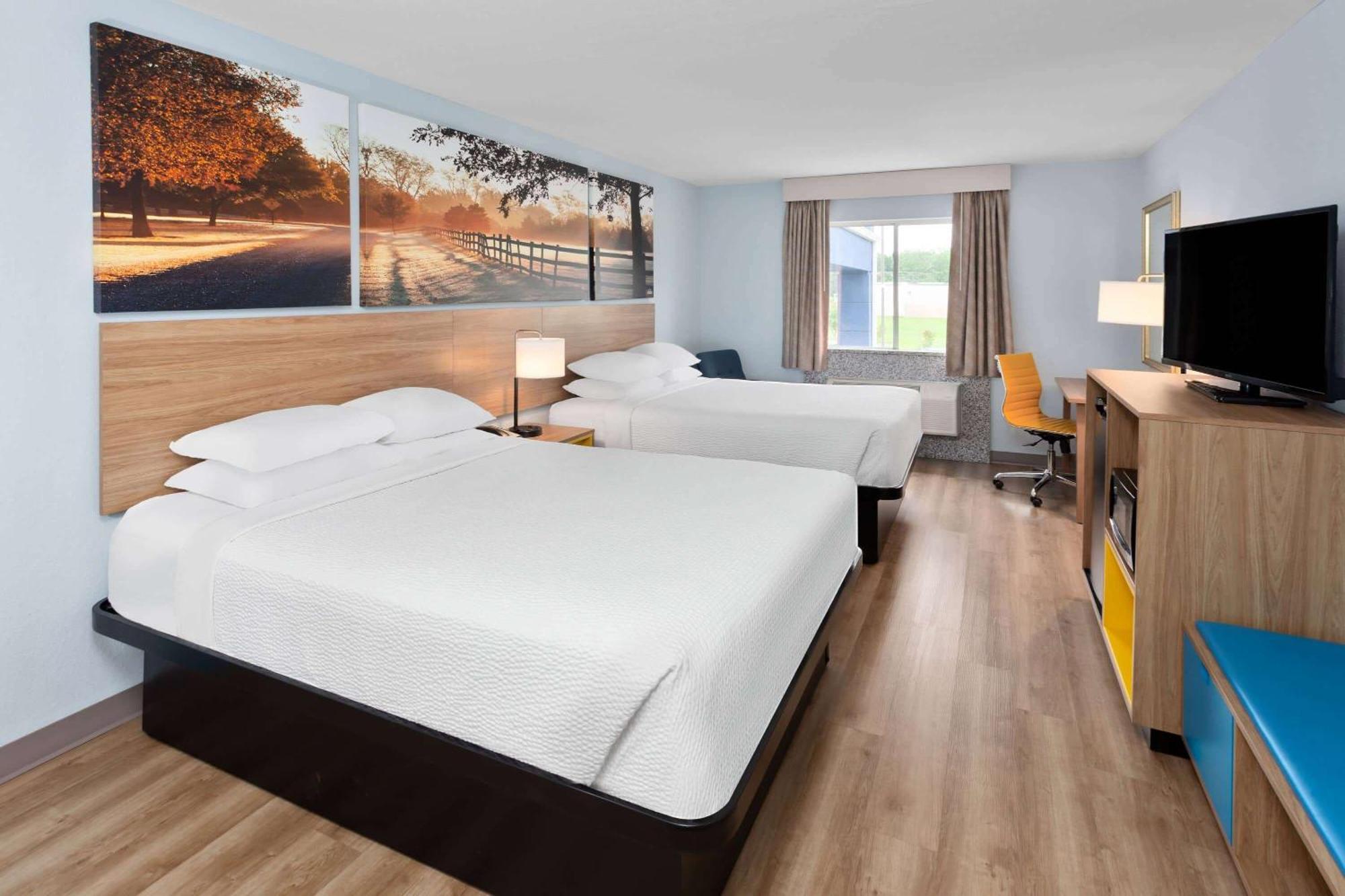 Days Inn & Suites By Wyndham Siler City Buitenkant foto